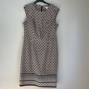Women’s dress